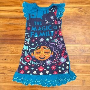 Disney Encanto Mirabel Nightgown Size 6